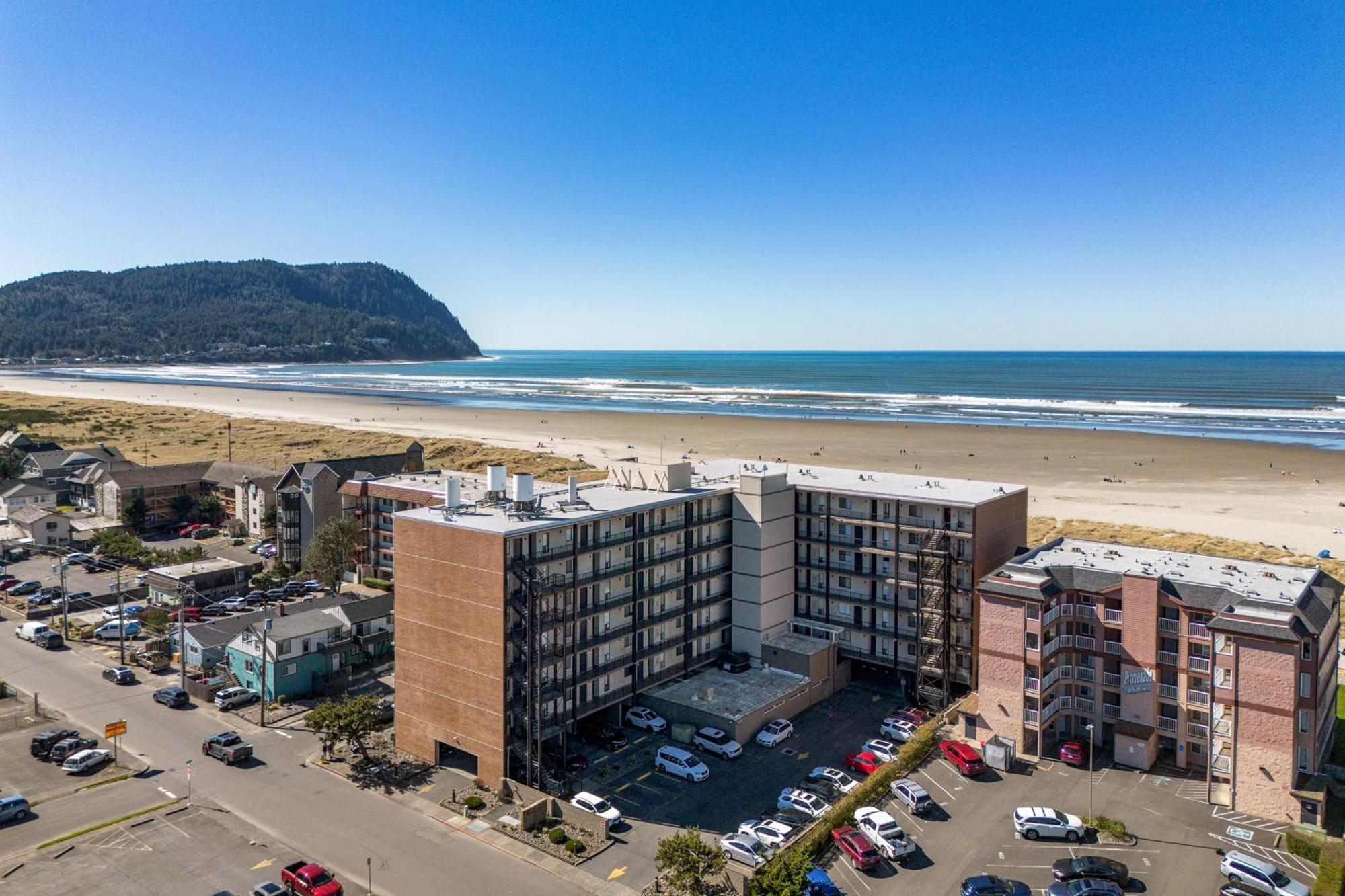 Sand & Sea: Agate Hunter Apartment Seaside Exterior photo